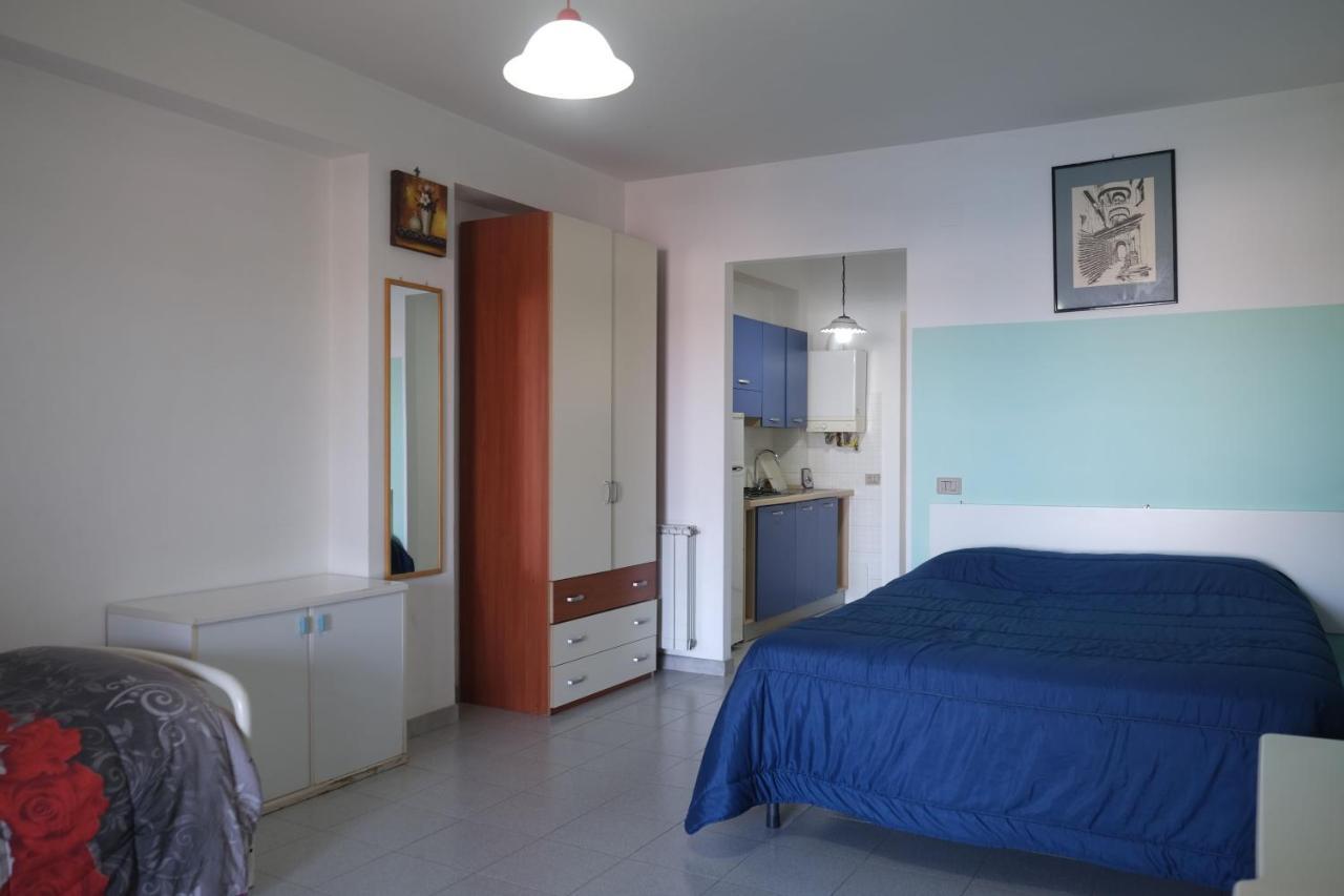 Trilocale "Salina" E Monolocale "Panarea" In Portorosa Appartement Torre Forte Buitenkant foto